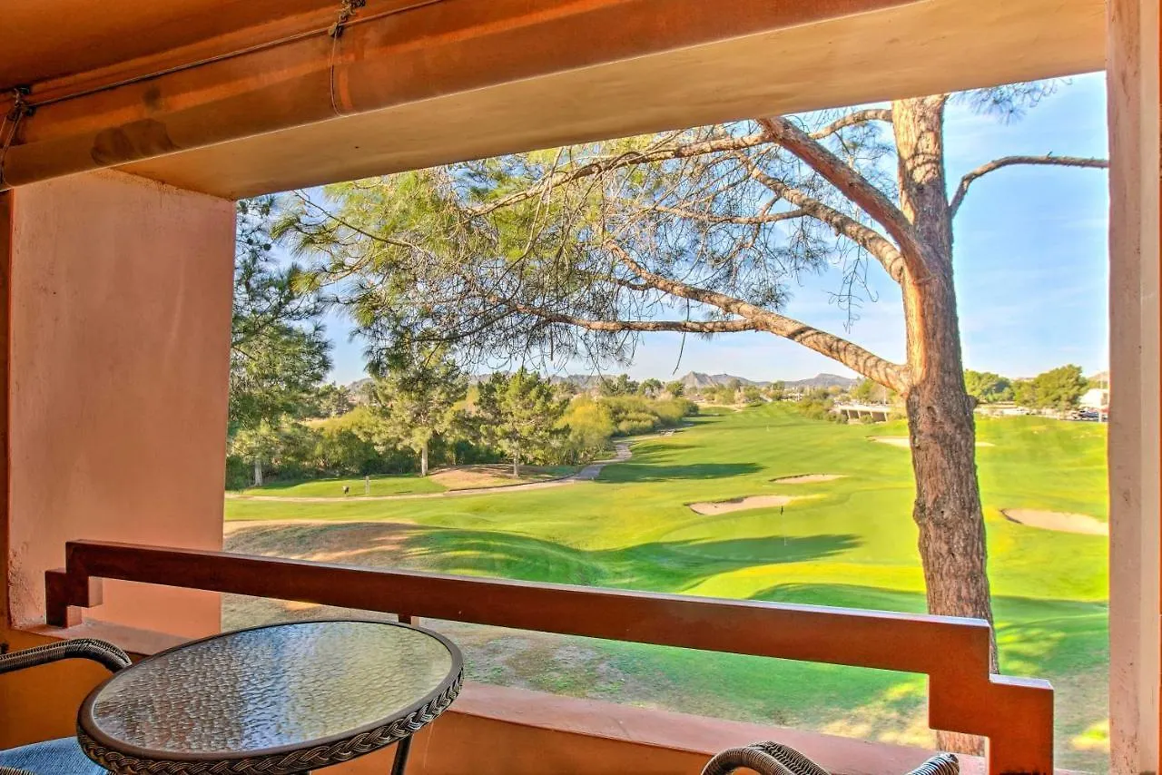 Modern Paradise Valley Condo With Golf Course View! Φοίνιξ